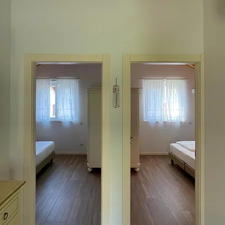 Casa Acero Nyaraló