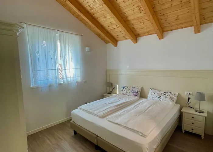 Nyaraló Casa Acero
